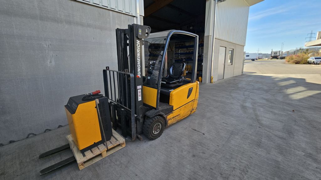 Jungheinrich EFG 216k Elektro 3 Rad-Stapler www.rf-stapler.de