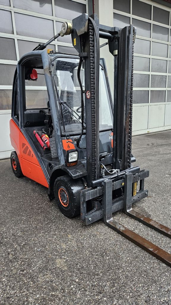 Linde H25D-01 Dieselstapler www.rf-stapler.de