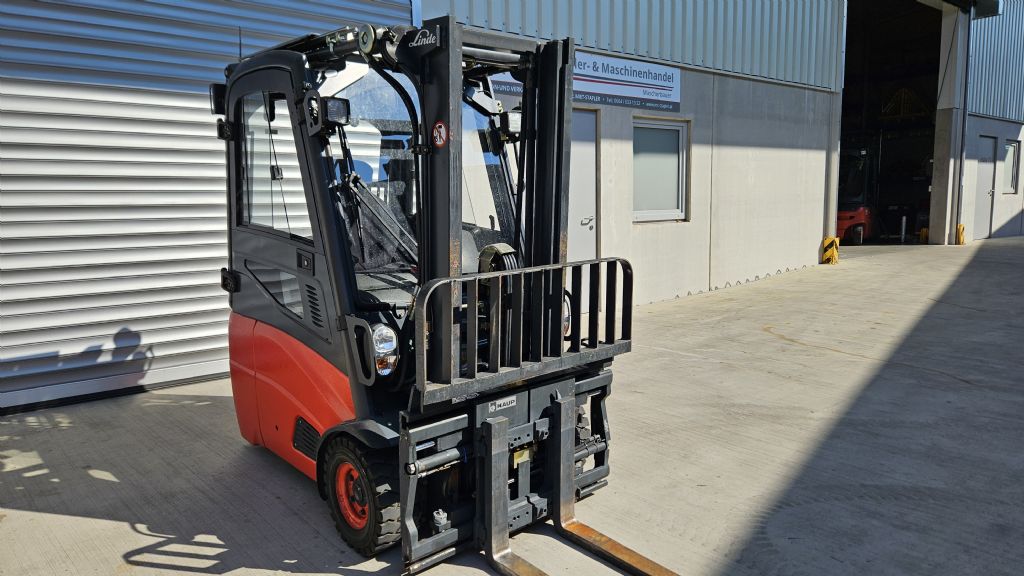 Linde E16C-01 Elektro 3 Rad-Stapler www.rf-stapler.de