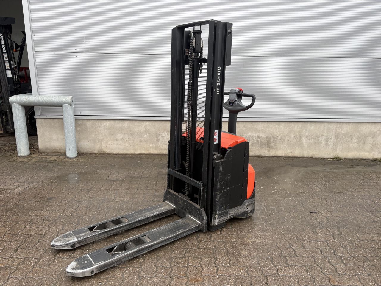 Toyota SWE 120 Hochhubwagen www.mengel-gabelstapler.de