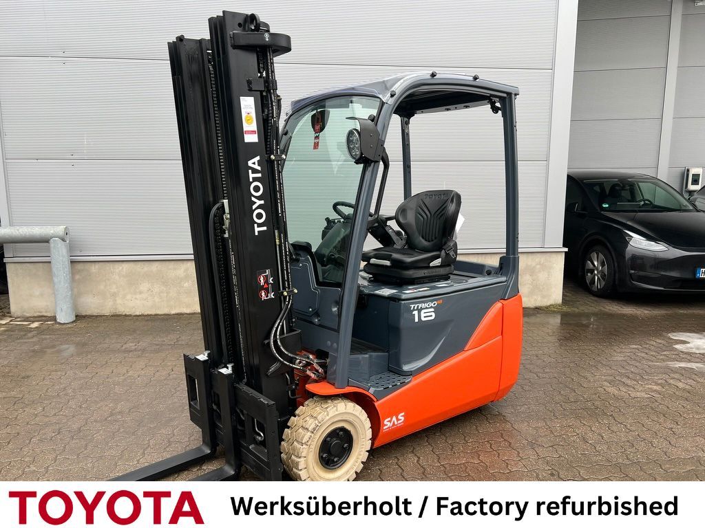 Toyota 8 FBE 16 T / Akku �berh.! Elektro 3 Rad-Stapler www.mengel-gabelstapler.de