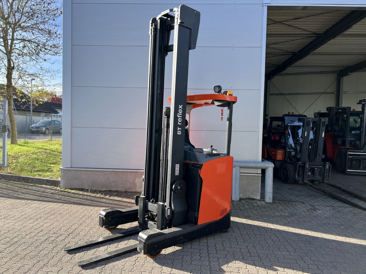 Toyota RRE 160 H Schubmaststapler www.mengel-gabelstapler.de