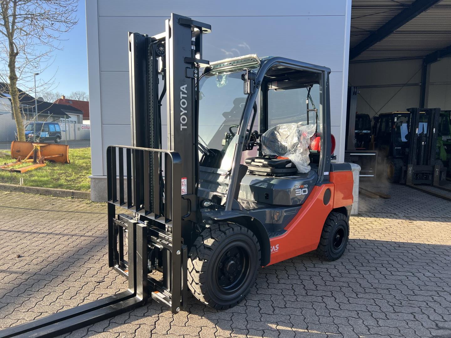 Toyota 02-8 FGF 30 LPG Forklifts www.mengel-gabelstapler.de