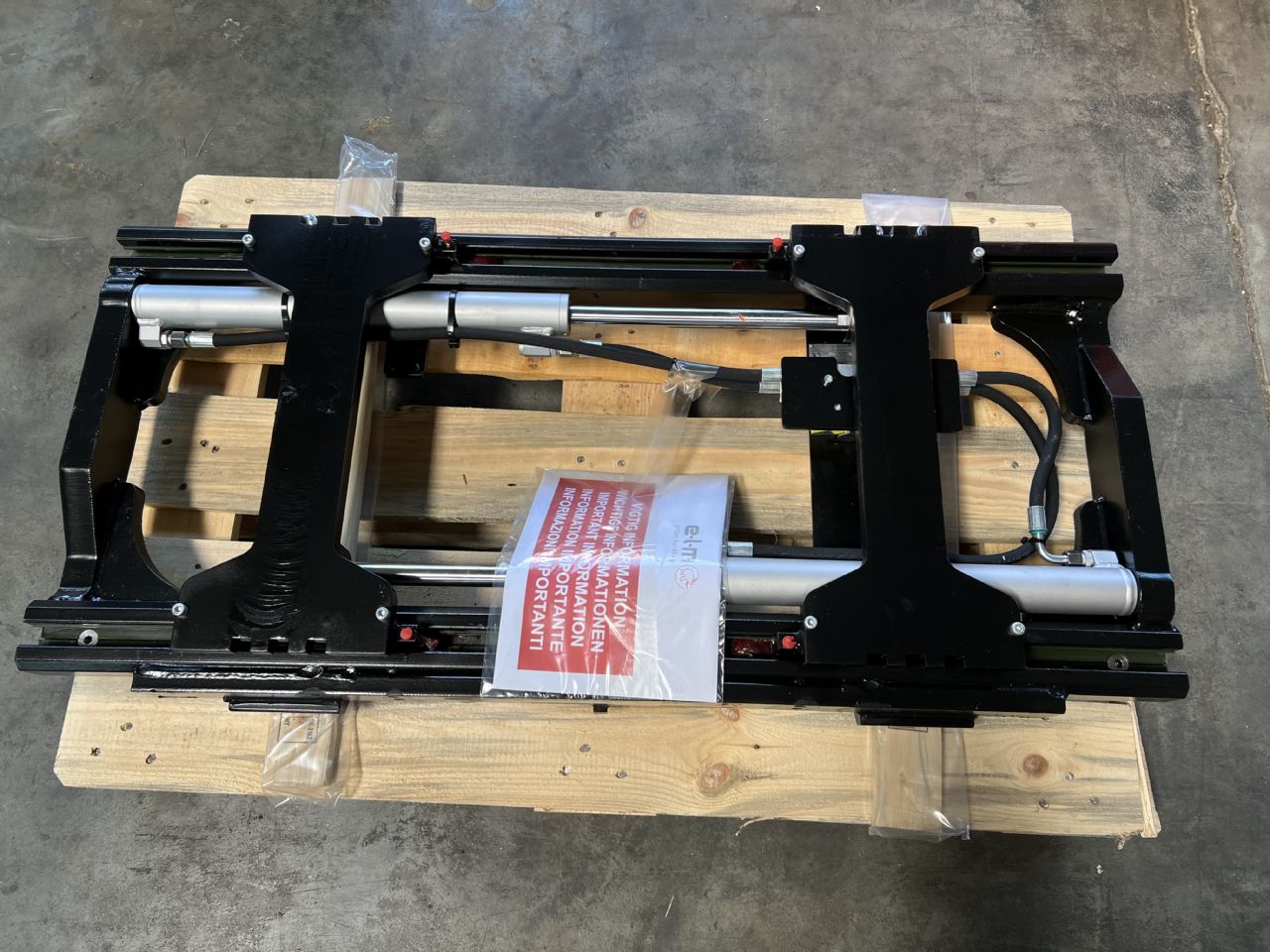 e-l-m HFPT-C 35/1200 Fork positioners www.mengel-gabelstapler.de