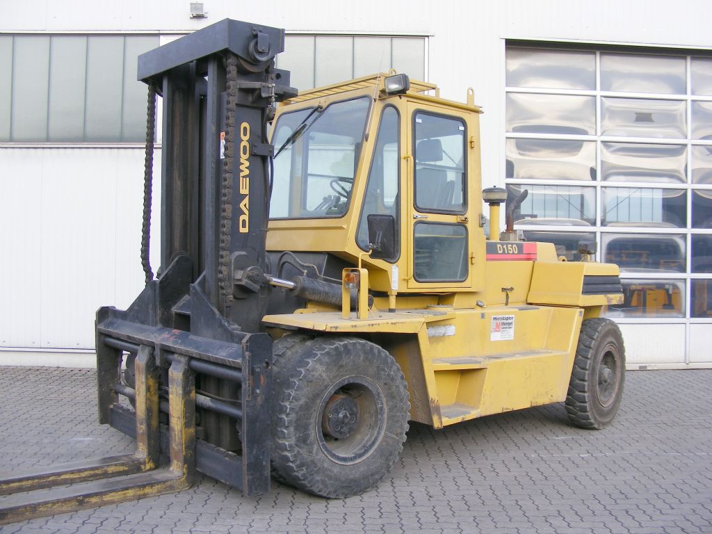 Daewoo D 150 Diesel Forklift www.mengel-gabelstapler.de