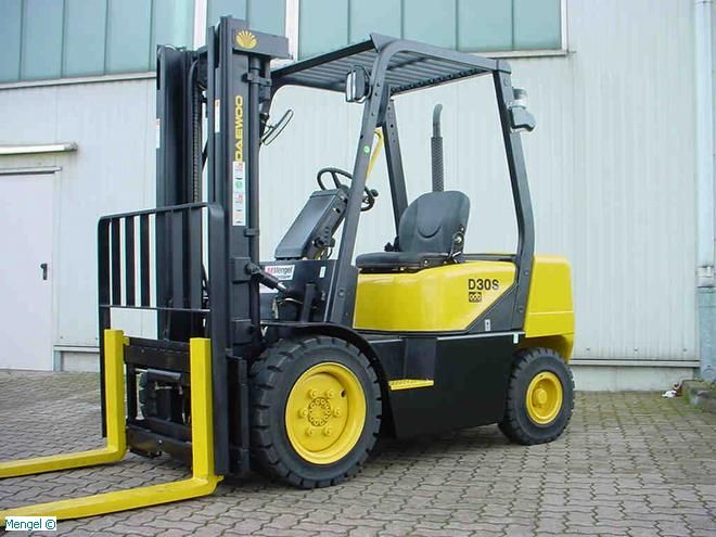 Daewoo D 30 S-3 Diesel Forklift www.mengel-gabelstapler.de