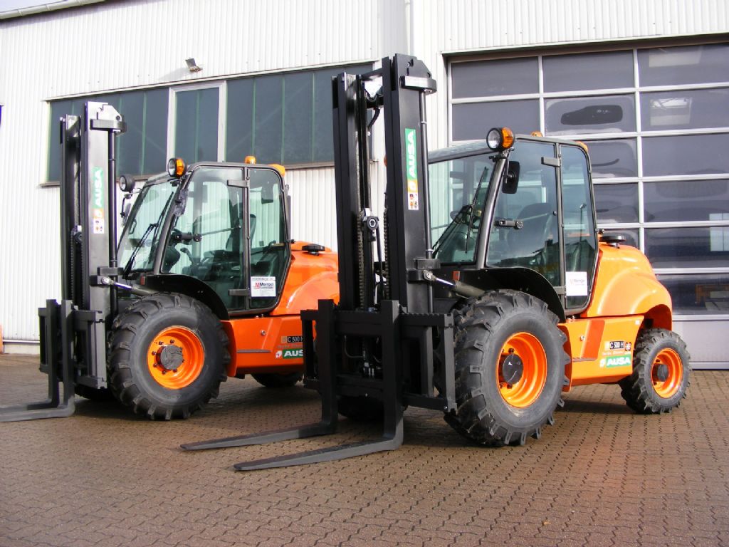 Ausa CH - 500H x 4 Rough terrain forklift truck www.mengel-gabelstapler.de