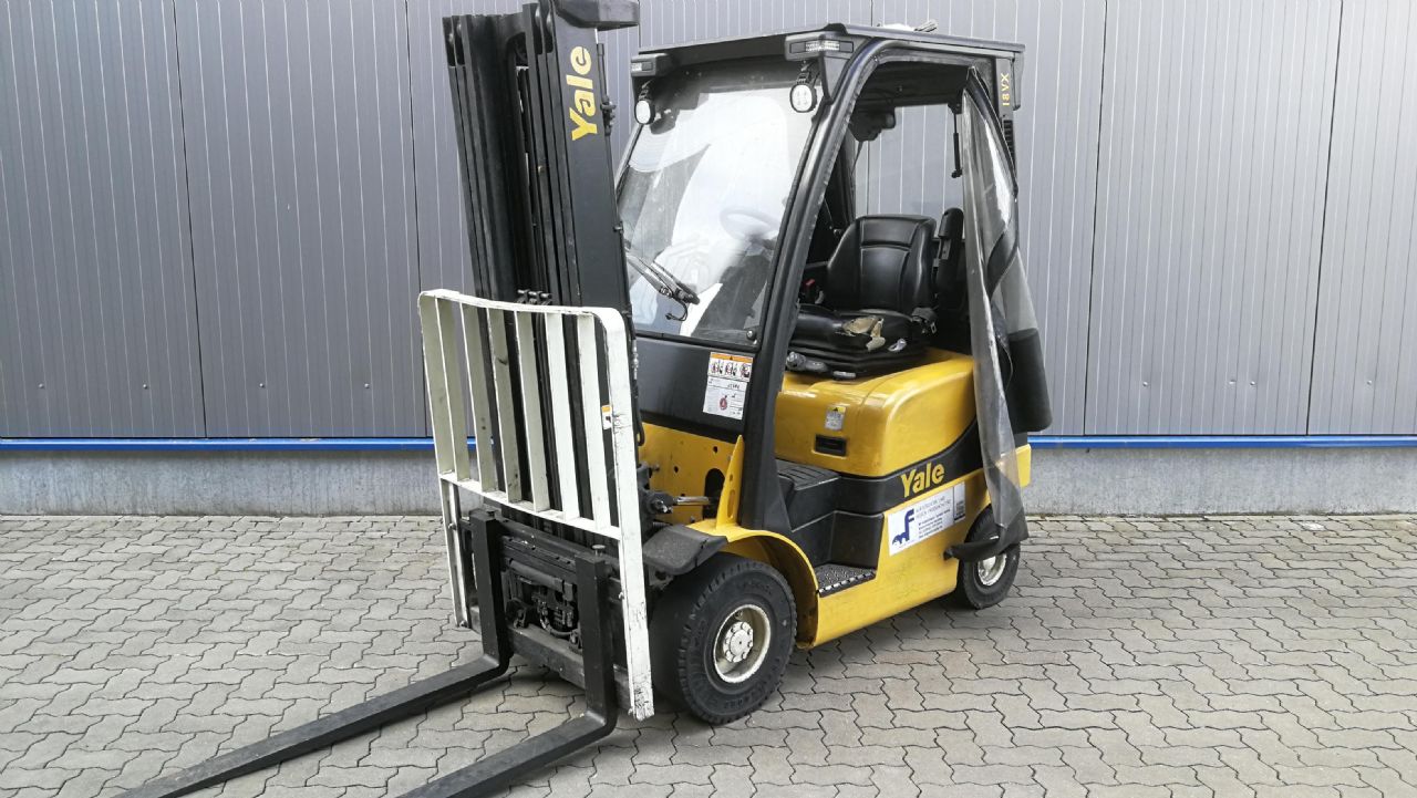Yale-GDP18VX-Dieselstapler-www.mfgabelstapler.de