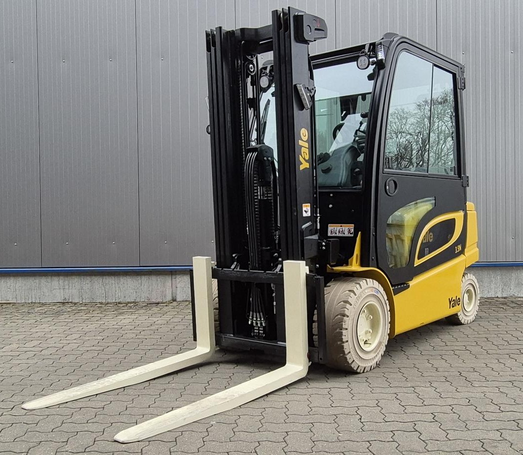 Yale-ERP3.5N-Elektro 4 Rad-Stapler-www.mfgabelstapler.de