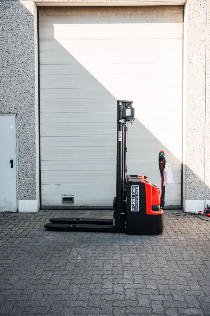 Noblelift PS16L Deichselstapler www.sbstapler.ch