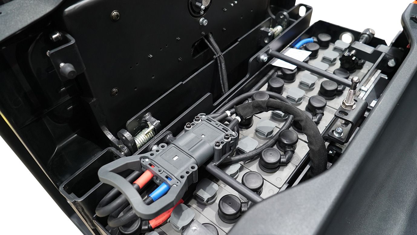 Noblelift T 30N  Tow Tractor www.noblelifteurope.com