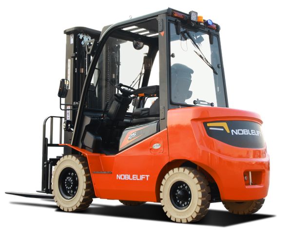 Noblelift Elektro 4 Rad-Stapler