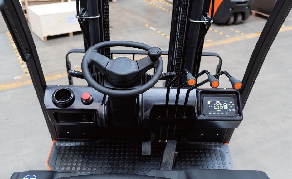 Noblelift FE 4P20Q  Elektro 4 Rad-Stapler www.noblelifteurope.com