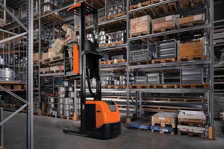 Toyota BT Option 1,0t Mittelhub-Kommissionier mit hebbarer Gabel-www.eundw.com