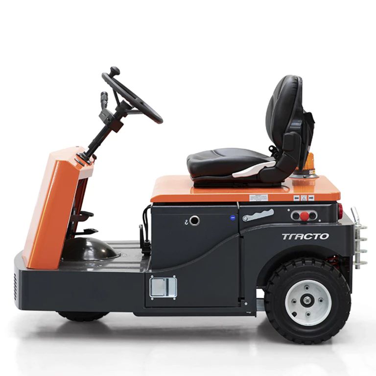 Toyota Tracto 4 t Fahrersitz-Schlepper-www.eundw.com