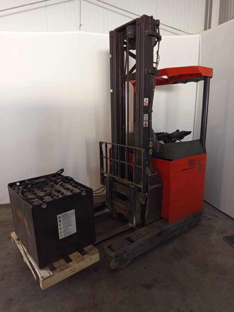 BT-RR B1 / 15-Schubmaststapler-www.gabelstapler-molde.de