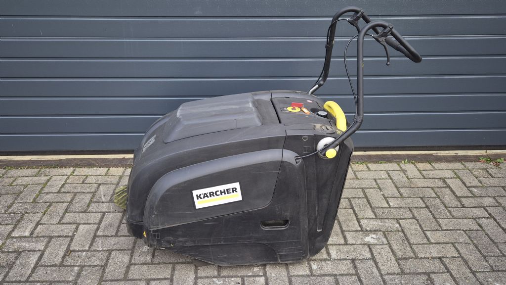 K�rcher-KM 75/40 W Bp Pack-Kehrsaugmaschine-www.gabelstapler-molde.de