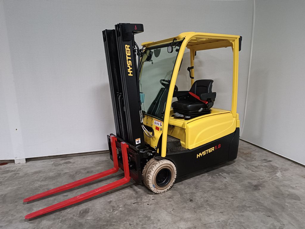 Hyster-J1.8XNT-Elektro 3 Rad-Stapler-www.gabelstapler-molde.de