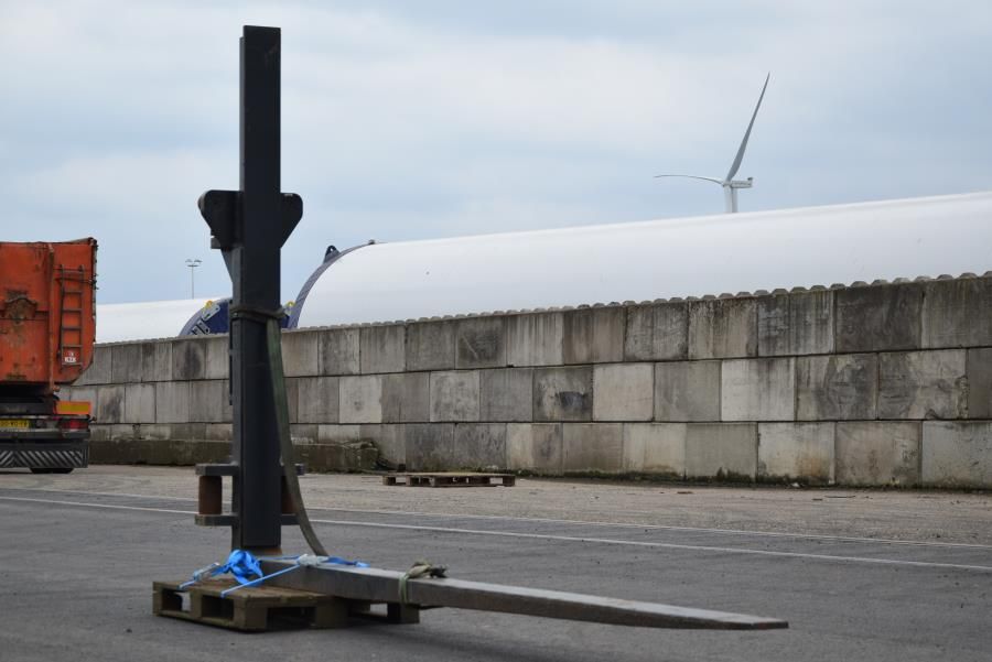 Scana Forks Attachments www.mtc-forklifts.com
