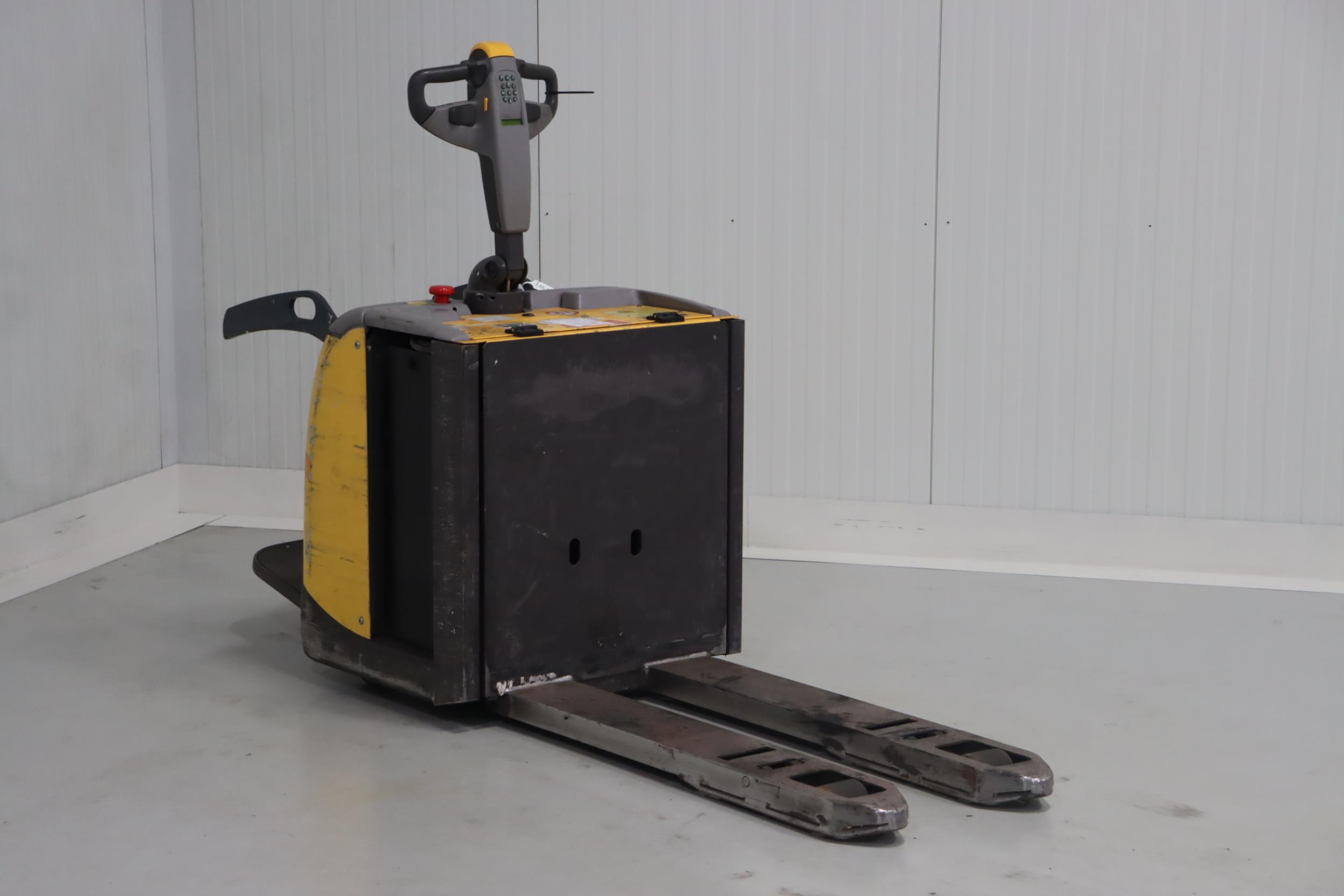 Unicarriers PLP200P Electric Pallet Truck www.mtc-forklifts.com Unicarriers PLP200P Electric Pallet Truck www.mtc-forklifts.com