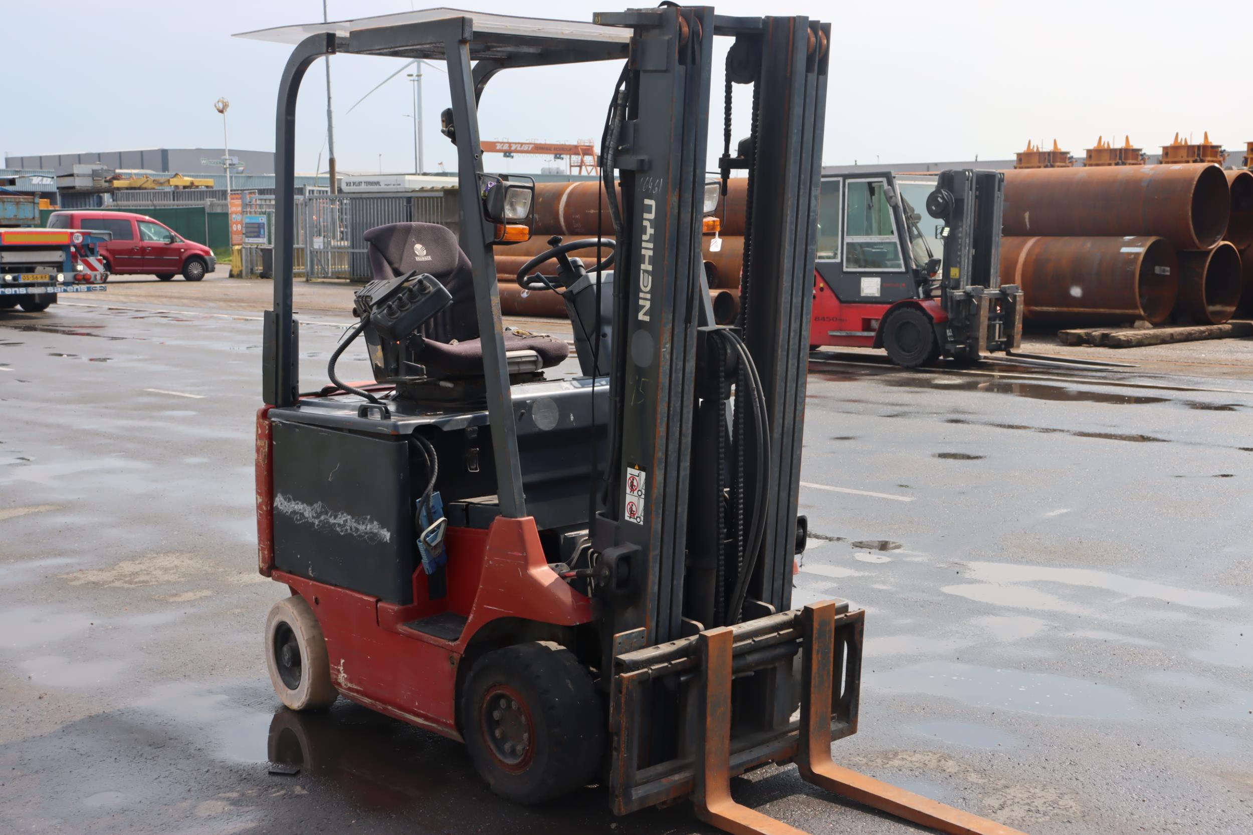 Nichiyu FB15P-U70BC Electric 4-wheel forklift www.mtc-forklifts.com Nichiyu FB15P-U70BC Electric 4-wheel forklift www.mtc-forklifts.com