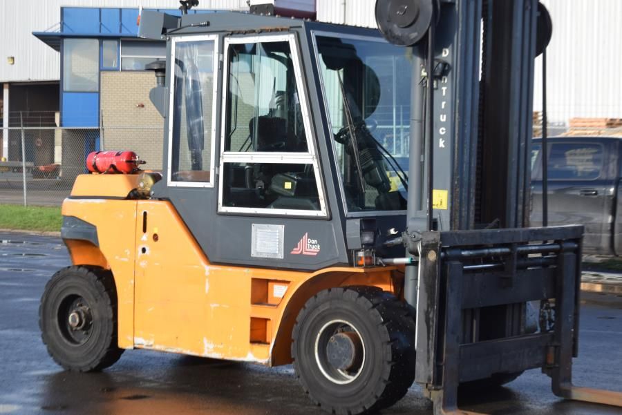 Dantruck 9660DD Diesel Forklift www.mtc-forklifts.com