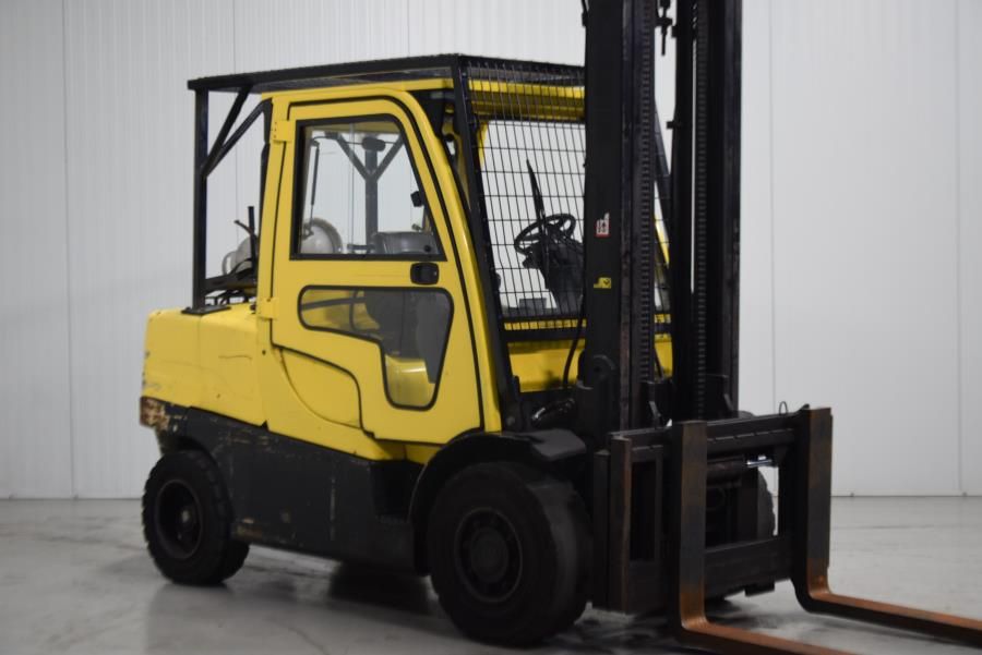 Hyster H5.5FT LPG Forklifts www.mtc-forklifts.com Hyster H5.5FT LPG Forklifts www.mtc-forklifts.com