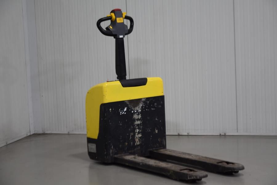 Xilin CBD15W Electric Pallet Truck www.mtc-forklifts.com Xilin CBD15W Electric Pallet Truck www.mtc-forklifts.com