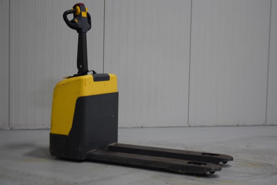 Hyster PC1.4 Electric Pallet Truck www.mtc-forklifts.com