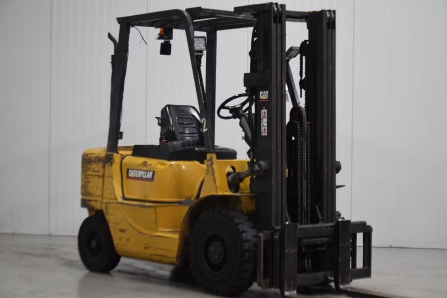 Caterpillar DP25K Diesel Forklift www.mtc-forklifts.com Caterpillar DP25K Diesel Forklift www.mtc-forklifts.com