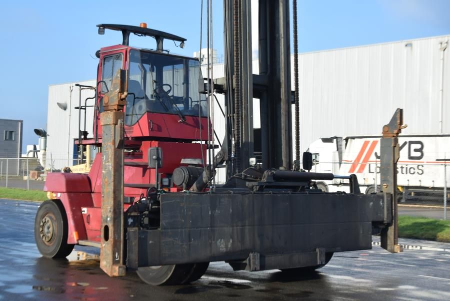 SMV SL5 ECA Empty Container Handler www.mtc-forklifts.com