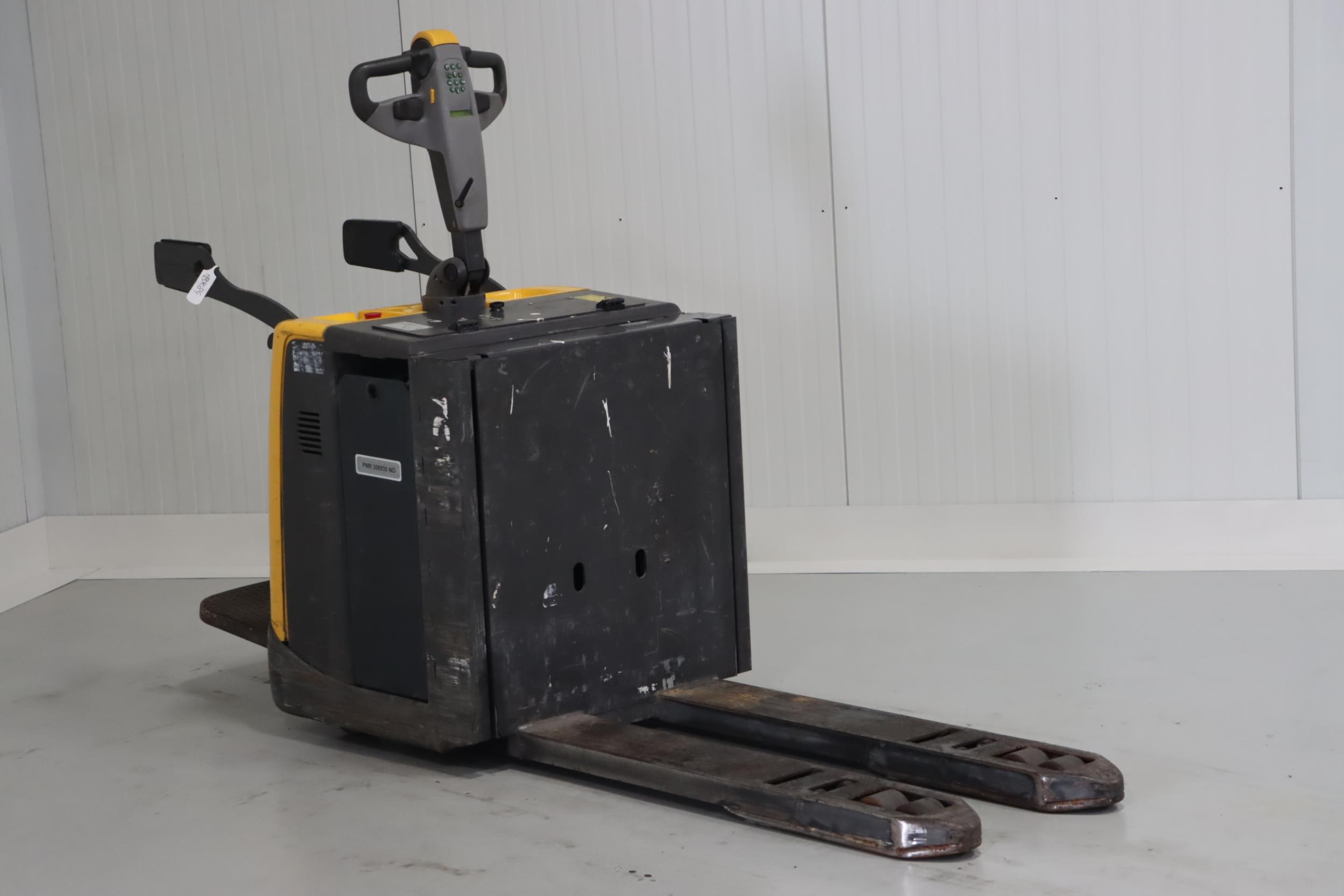 Unicarriers PMR200P Electric Pallet Truck www.mtc-forklifts.com Unicarriers PMR200P Electric Pallet Truck www.mtc-forklifts.com