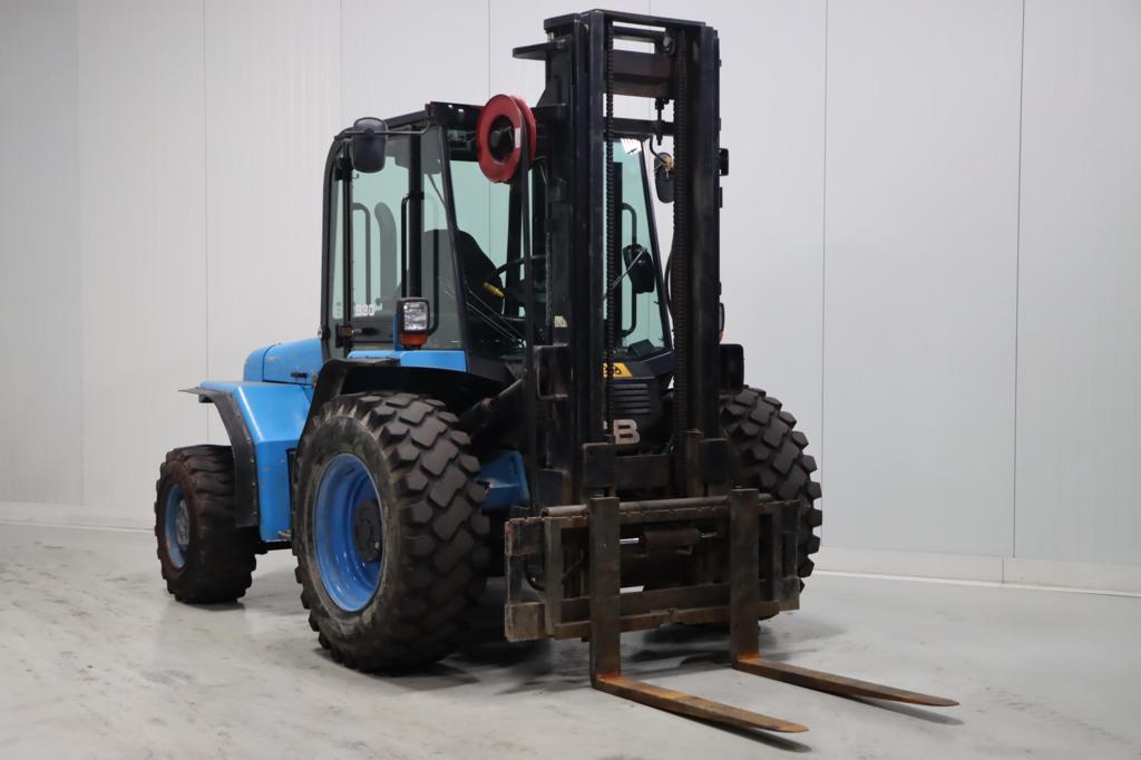 JCB 930-4 Diesel Forklift www.mtc-forklifts.com