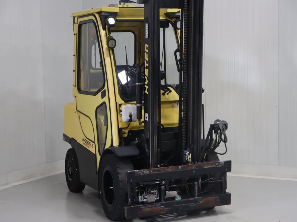 Hyster H3.5FT LPG Forklifts www.mtc-forklifts.com Hyster H3.5FT LPG Forklifts www.mtc-forklifts.com