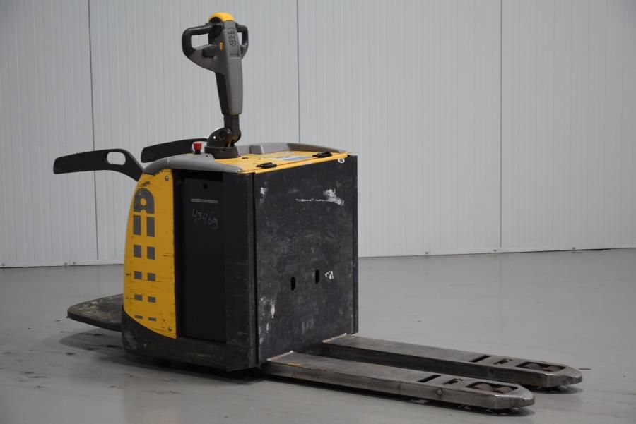 Atlet PLP200N Electric Pallet Truck www.mtc-forklifts.com Atlet PLP200N Electric Pallet Truck www.mtc-forklifts.com