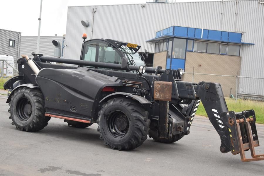 Haulotte HTL4017 Telescopic Handler www.mtc-forklifts.com Haulotte HTL4017 Telescopic Handler www.mtc-forklifts.com