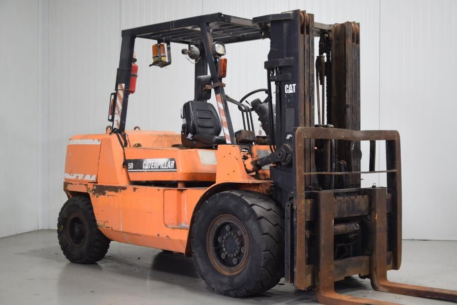 Caterpillar DP50KT Diesel Forklift www.mtc-forklifts.com Caterpillar DP50KT Diesel Forklift www.mtc-forklifts.com