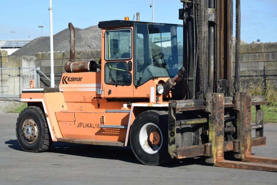 Kalmar DCD160-12 Wózek dużych udźwigów www.mtc-forklifts.com Kalmar DCD160-12 Wózek dużych udźwigów www.mtc-forklifts.com
