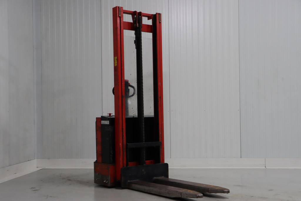 LOC AL100FR High Lift stacker www.mtc-forklifts.com LOC AL100FR High Lift stacker www.mtc-forklifts.com