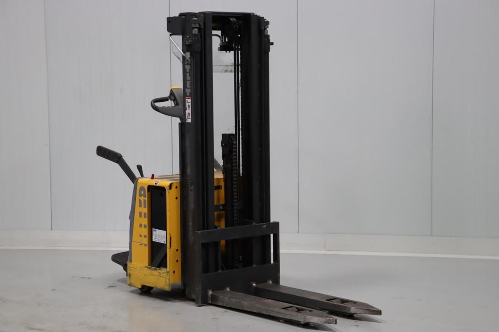 Atlet TS140SD High Lift stacker www.mtc-forklifts.com Atlet TS140SD High Lift stacker www.mtc-forklifts.com