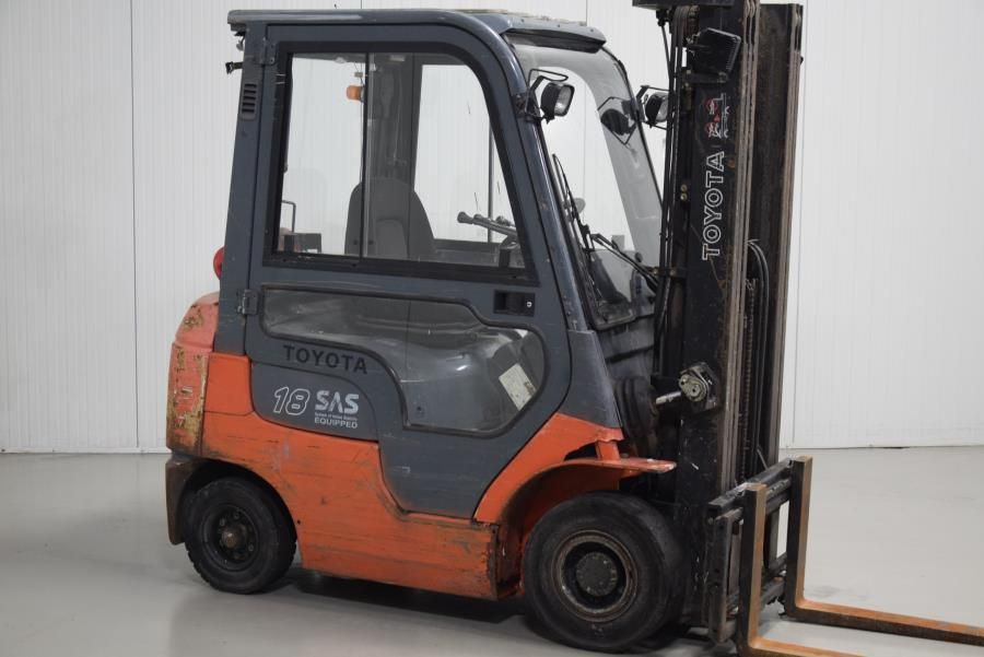 Toyota 02-7FDF18 Diesel Forklift www.mtc-forklifts.com Toyota 02-7FDF18 Diesel Forklift www.mtc-forklifts.com