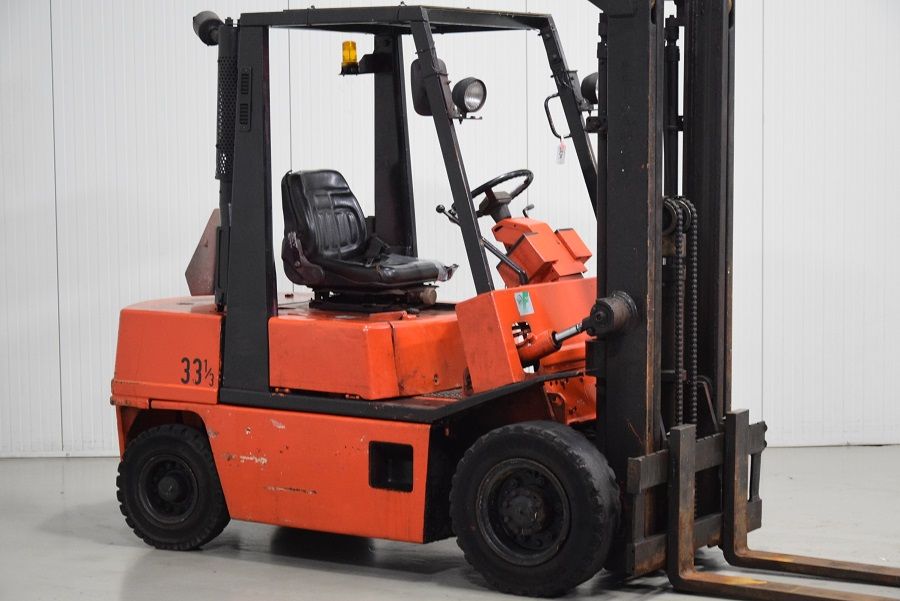 Nissan EH02A25U Diesel heftruck www.mtc-forklifts.com Nissan EH02A25U Diesel heftruck www.mtc-forklifts.com