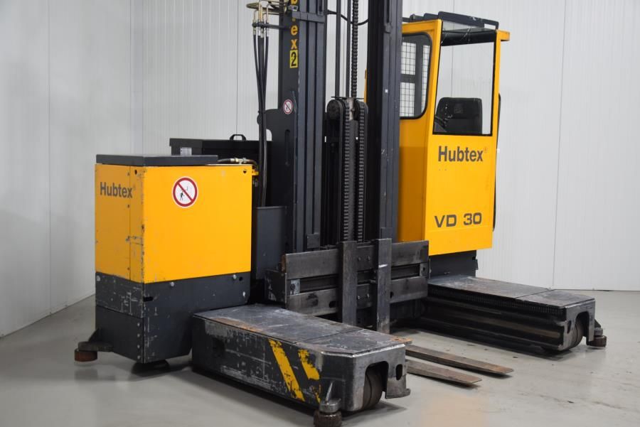 Hubtex VD30 Sideloader www.mtc-forklifts.com