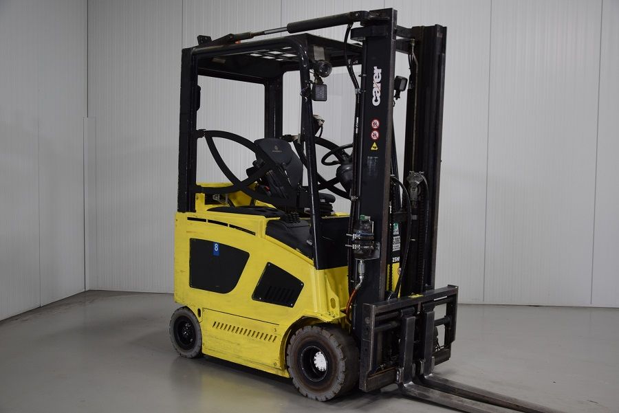 Carer Z25HD Electric 4-wheel forklift www.mtc-forklifts.com Carer Z25HD Electric 4-wheel forklift www.mtc-forklifts.com