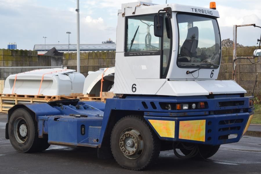 Terberg TT220 Terminal tractor www.mtc-forklifts.com