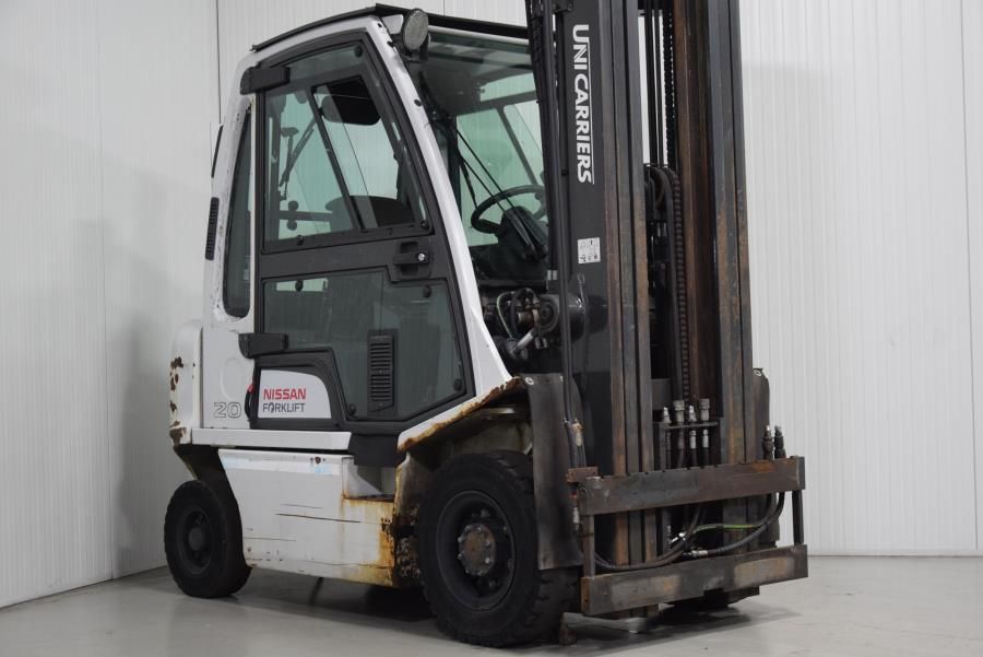Unicarriers Y1D2A20Q Diesel Forklift www.mtc-forklifts.com Unicarriers Y1D2A20Q Diesel Forklift www.mtc-forklifts.com