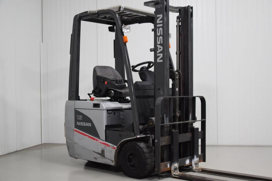 Nissan S1N1L15Q Electric 3-wheel forklift www.mtc-forklifts.com Nissan S1N1L15Q Electric 3-wheel forklift www.mtc-forklifts.com