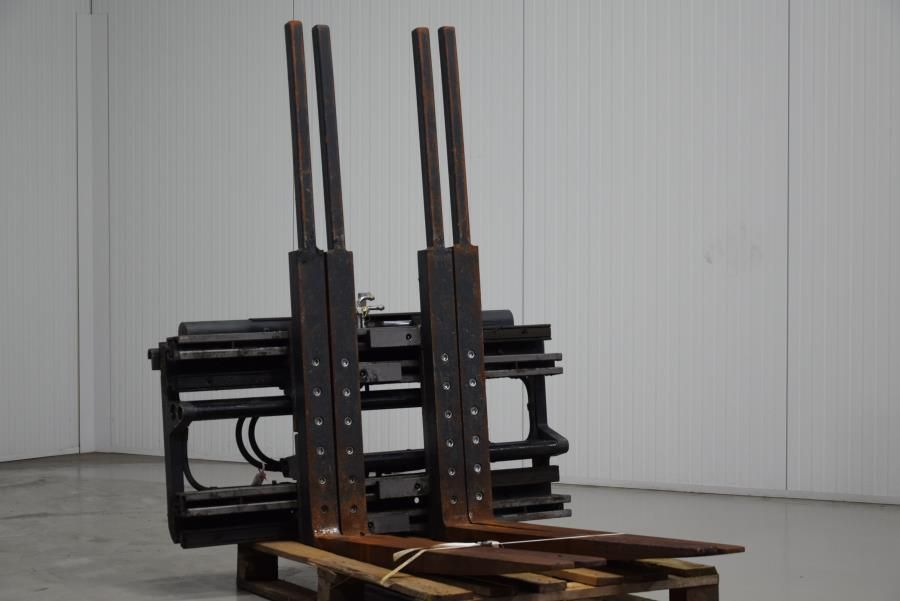 ELM Double pallethandler Attachments www.mtc-forklifts.com