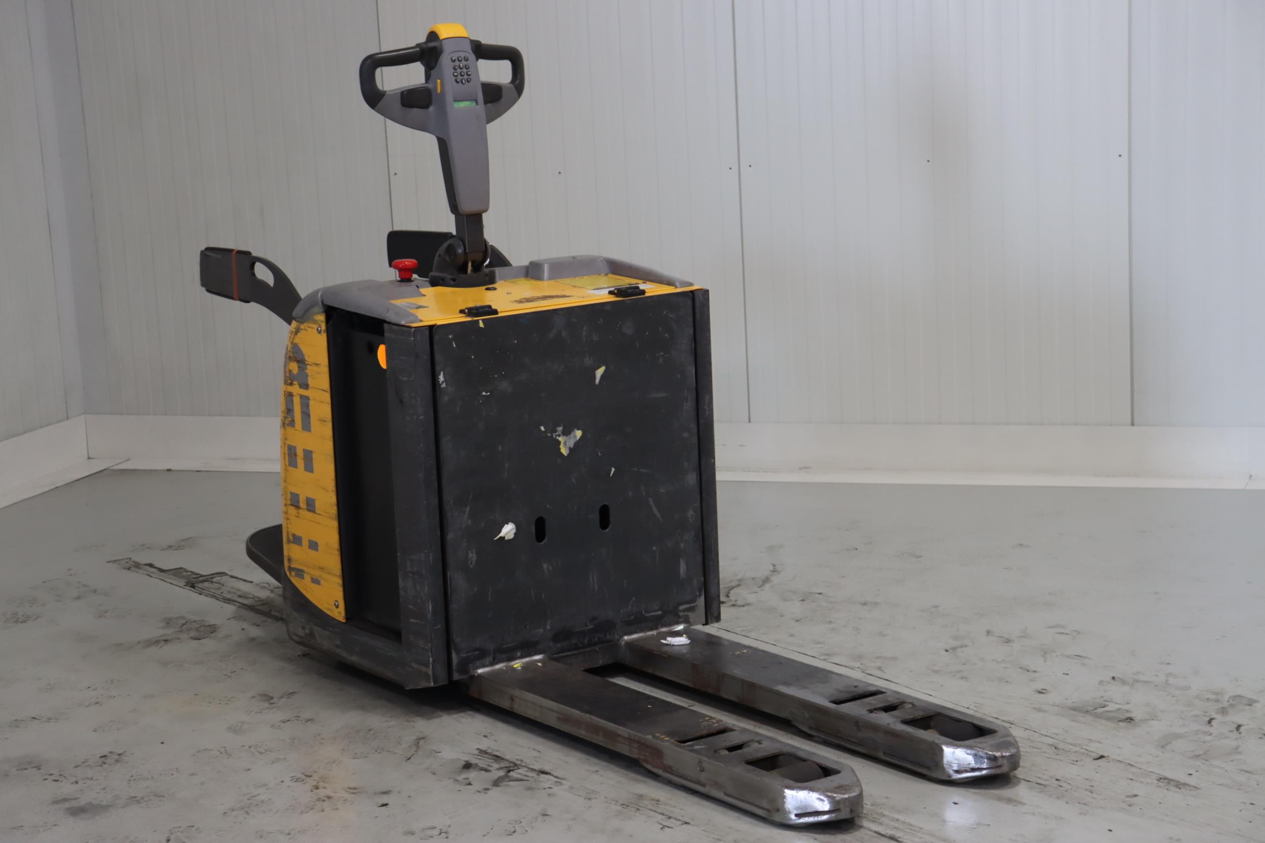 Unicarriers PLP200P Electric Pallet Truck www.mtc-forklifts.com Unicarriers PLP200P Electric Pallet Truck www.mtc-forklifts.com