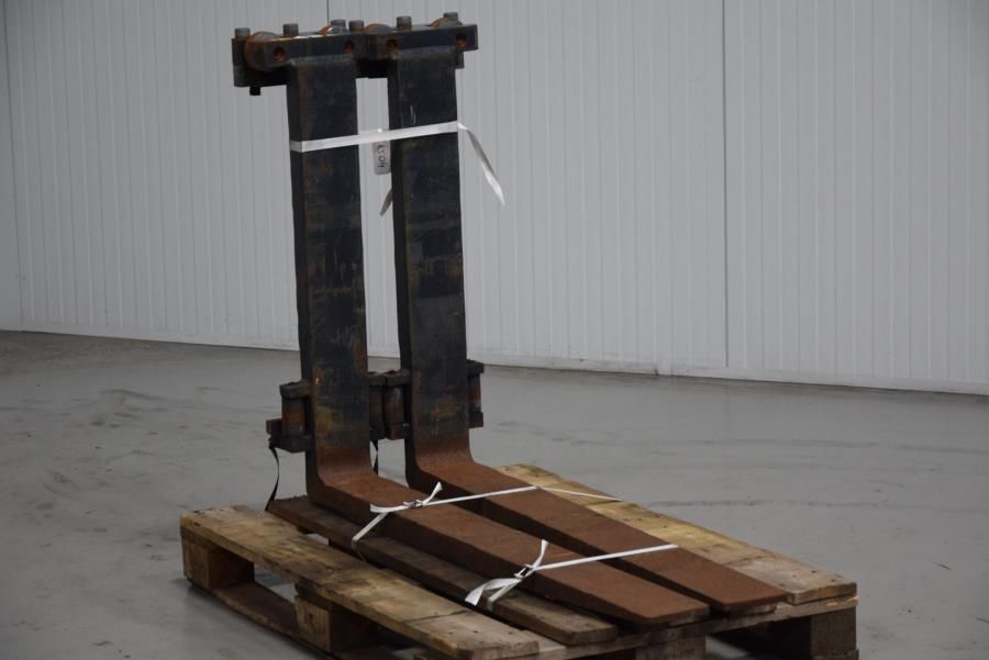 Forks Forks Attachments www.mtc-forklifts.com Forks Forks Attachments www.mtc-forklifts.com